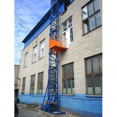 Шахтоподъемник строительный